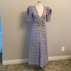 Zara puffed short sleeves maxi dress in pink and green plaid. Size 2. 🩷💚